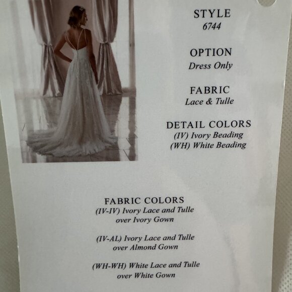 Stella York wedding gown - brand new, never worn - Picture 11 of 11